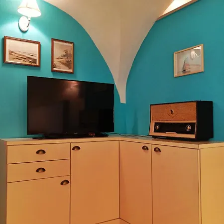 Microcasa Antica Jos Дом отдыха Мартина-Франка